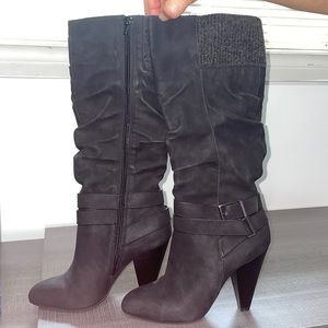 Heeled boots